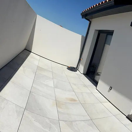 Moderne Et Paisible * Ponteilla